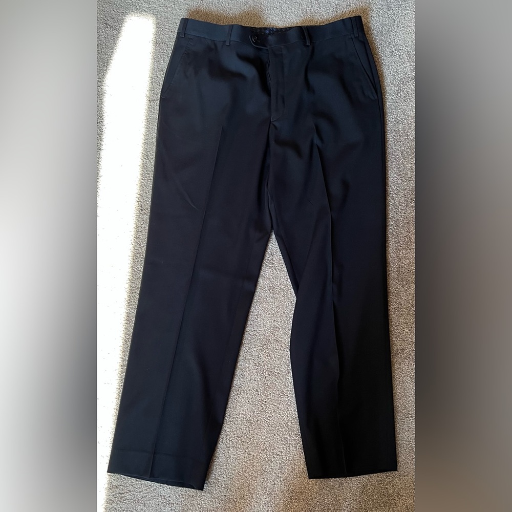 Dark blue men’s dress pants. Comfort stretch.